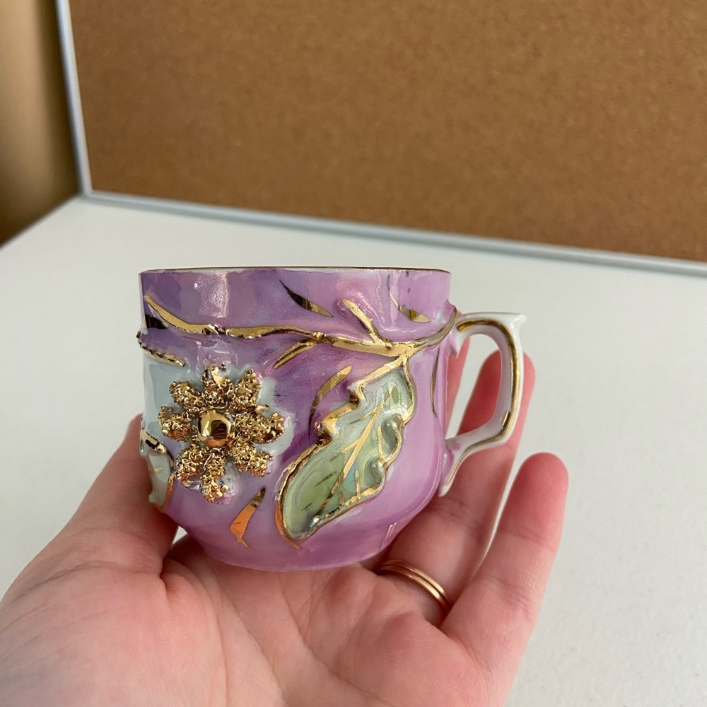 EUC Iridescent purple gold floral Germany small Forget me not Demitasse teacup